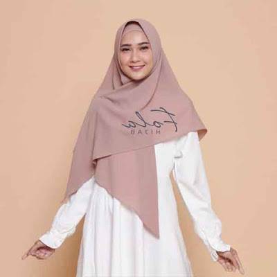 model kerudung instan 3