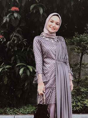 model kerudung wisuda 2