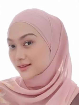 model kerudung wisuda 7