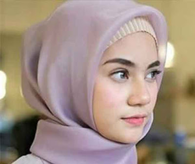 model kerudung organza 7