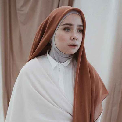 model kerudung wajah bulat 2