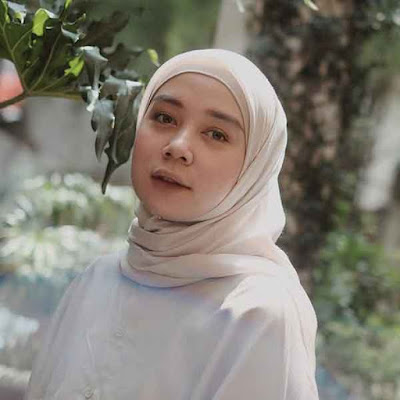 model kerudung wajah bulat 7