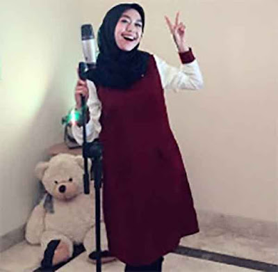 model kerudung ria ricis 1