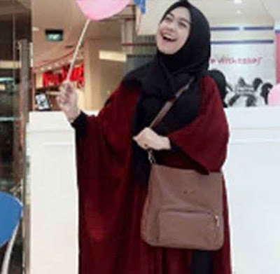 model kerudung ria ricis 3