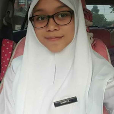 model kerudung sekolah 12