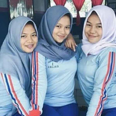 model kerudung sekolah 15