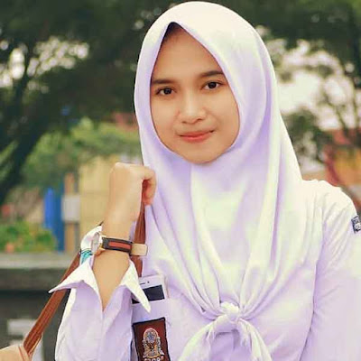 model kerudung sekolah 4