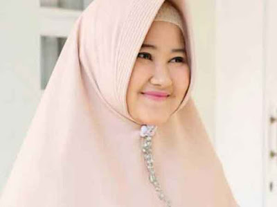 model kerudung untuk wajah lonjong 4